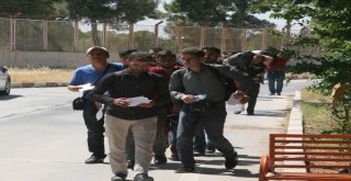 Suriyelilerin Türkiyeye Dönüşü Başladı