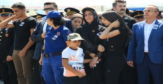 Şehit Jandarma Uzman Çavuş Dökmeci Son Yolculuğuna Uğurlandı