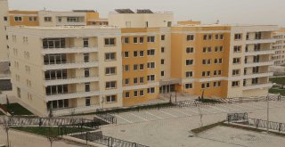 Yatay Ve Yerel Mimari İle İnşa Edilen Maşuk Konutları Teslim Ediliyor