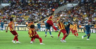 Spor Toto Süper Lig: Evkur Yeni Malatyaspor: 0 - Fenerbahçe: 0 (İlk Yarı)