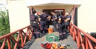 Manisa İtfaiyesine İlk Kadın Stajyer