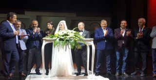 Bursa Siyasetini Bir Araya Getiren Düğün