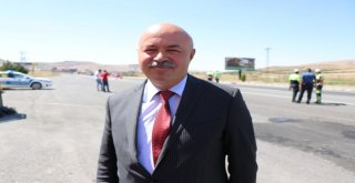 Çocuklar Kural Hatası Yapan Büyüklerini Kırmızı Düdük İle Uyaracak