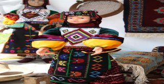 Ardahanda Bal Festivali Coşkusu