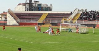 Tff 3. Lig: Van Büyükşehir Belediyespor: 3 - Kızılcabölükspor: 3