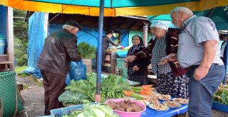 Tatilcilerden Organik Pazara Yoğun İlgi