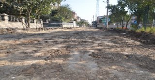 Ergenede İbni Sina Caddesi Asfaltlanacak