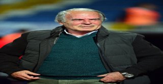 Kasımpaşa, Mustafa Denizli İle İlk Galibiyetini Aldı