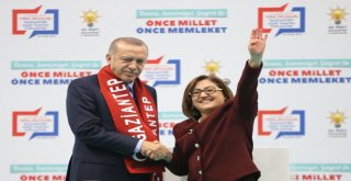 Cumhurbaşkanı Erdoğandan Büyükşehirin Yatırımlarına Övgü