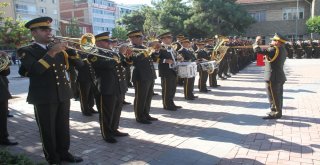 Elazığda Zafer Bayramı Coşkuyla Kutlandı