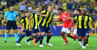 Uefa Şampiyonlar Ligi 3. Ön Eleme: Fenerbahçe: 1 - Benfica: 1 (İlk Yarı)