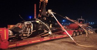 (Özel Haber) Bostancıda Denize Çakılan Helikopterin Enkazı Çıkarıldı