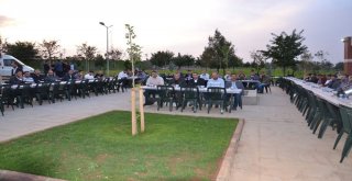 Siverekte İmam Hatipliler Yemekte Bir Araya Geldi