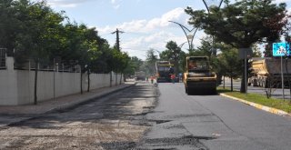 Büyükşehirden Kartepede Yol Yenileme Çalışması