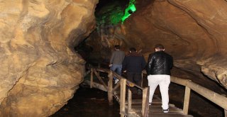 Dünyanın En Uzun 2. Mağarasını Ziyaret Edenlerin Sayısı 150 Bini Geçti