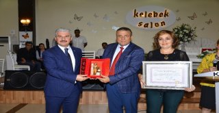 Esnaf Gecesinde Emektar Esnafa Teşekkür Belgesi Verildi