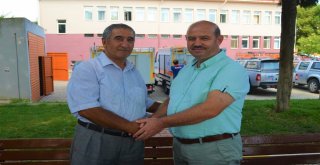 Afadtan Emekli Olan Personele Pasta Sürprizi