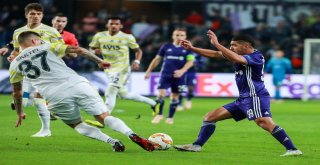 Uefa Avrupa Ligi: Anderlecht: 1 - Fenerbahçe: 0 (İlk Yarı)