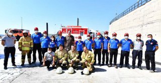 İzmir İtfaiyesi’nde sağlıkçılar hayat kurtarıyor