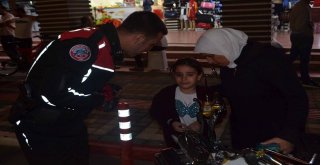Türk Polisinin Şefkati
