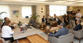 Fatma Şahin Bakan Gülü Ağırladı