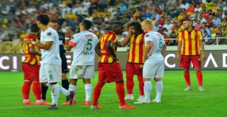 Spor Toto Süper Lig: Evkur Yeni Malatyaspor: 0 - Atiker Konyaspor: 1 (İlk Yarı)