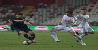 Spor Toto Süper Lig: Antalyaspor: 2 - Dg Sivasspor: 1 (İlk Yarı)