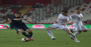 Spor Toto Süper Lig: Antalyaspor: 2 - Dg Sivasspor: 1 (İlk Yarı)