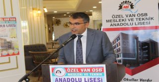 Vali Zorluoğlu: Vanda Bir Karamsarlık Ortamı Oluşturulmaya Çalışılıyor