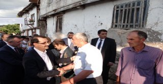 Bakan Dönmez, Memleketi Gölpazarında Dualarla Ve Kurban Kesilerek Karşılandı