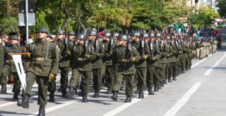 Kırklarelinde Zafer Bayramı Coşkuyla Kutlandı