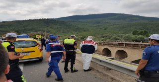 Kimyasal Yüklü Tanker Çaya Uçtu: 1 Ölü