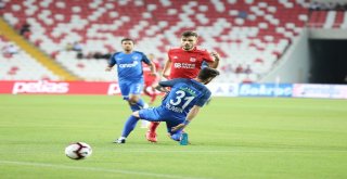 Spor Toto Süper Lig: Demir Grup Sivasspor: 0 - Kasımpaşa: 1 (İlk Yarı)