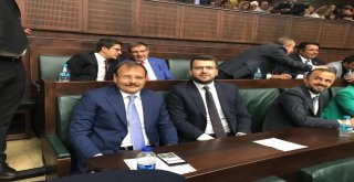 Ak Parti Bursa İl Gençlik Kolları, Tbmmde Partilerinin Grup Toplantısını İzledi