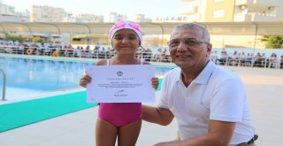 Mezitlide Yüzme Kursuna Yoğun İlgi