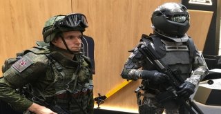 Rus Askerler İçin Robotik Kamuflaj Test Edildi