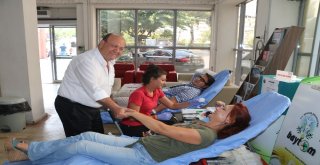 Efeler Belediyesi Personelinden Kızılaya Kan Bağışı