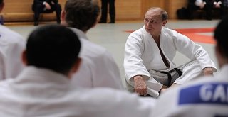 Putin, Azerbaycanda Judo Oyunlarını İzleyecek