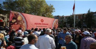 Cumhurbaşkanlığının Aşure İkramına Tokatta Yoğun İlgi