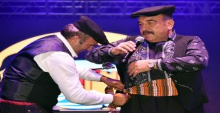 Gökbel Yaylasında Ümit Besen Ve Muazzez Ersoy Rüzgarı