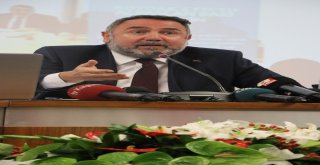 Ertekin: “İş Adamlarıyla 5 Yıldızlı Otel Lobilerinde Değil, Mesai Arkadaşlarımla Düğün Salonlarında İftar Yaptım”