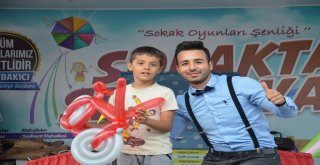 Geleneksel Sokak Oyunları Çocuklarla Yenidoğan Mahallesinde Buluştu