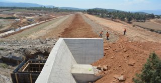 Ataköy Barajı İnşaatı Devam Ediyor