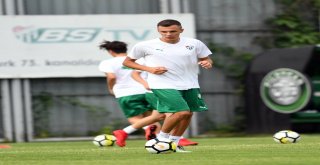 Bursaspor Günün İlk Çalışmasını Gerçekleştirdi