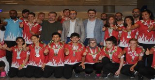 Özel Sporcular 24 Madalyayla Yurda Döndü