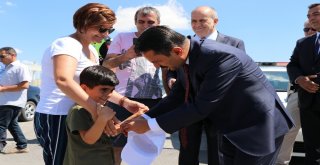 Vali Aktaş Kırmızı Düdük Uygulamasına Katıldı