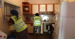 Tuncelide Yaşlı Ve Bakıma Muhtaçlara Örnek Hizmet