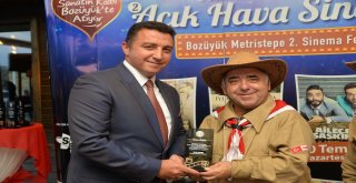 Bozüyük Belediyesi Açık Hava Sinema Festivalinde Yıldızlar Geçidi