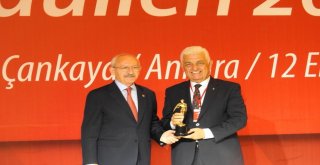 Kılıçdaroğlundan Muğlaya Ödül