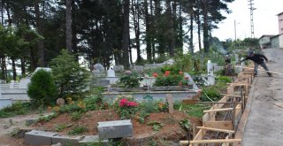 Gülüçte Mezarlıklar Bakımdan Geçiriliyor